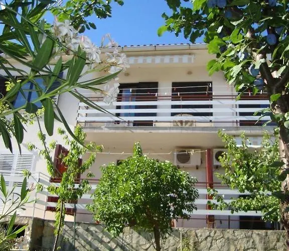 Appartement In With Sea View, Balcony, Air Conditioning, Wi-fi *