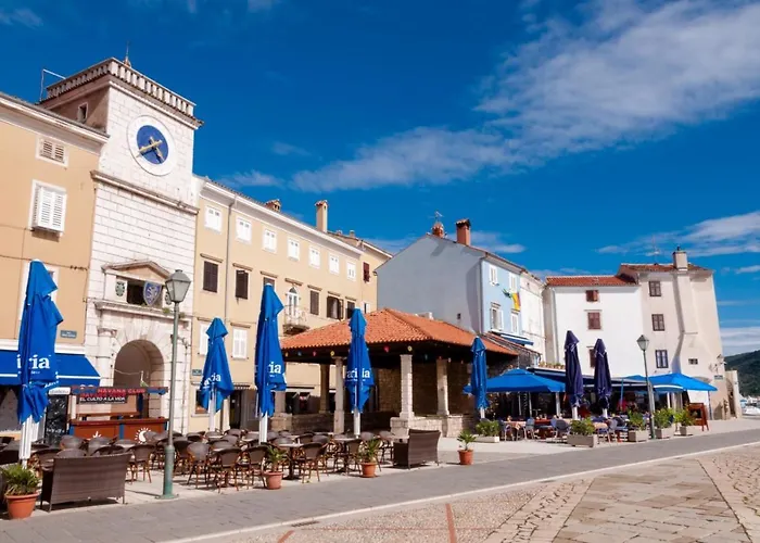 Appartement In With Sea View, Balcony, Air Conditioning, Wi-fi
