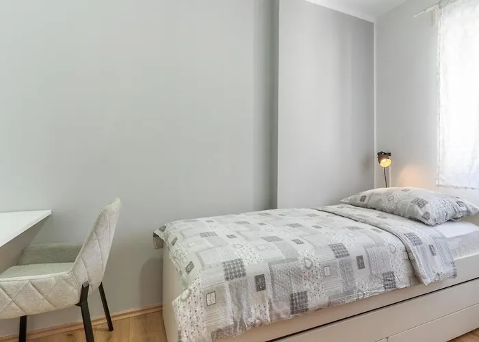 In With Sea View, Balcony, Air Conditioning, Wi-fi Appartement
