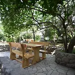 In With Sea View, Balcony, Air Conditioning, Wi-fi Cres